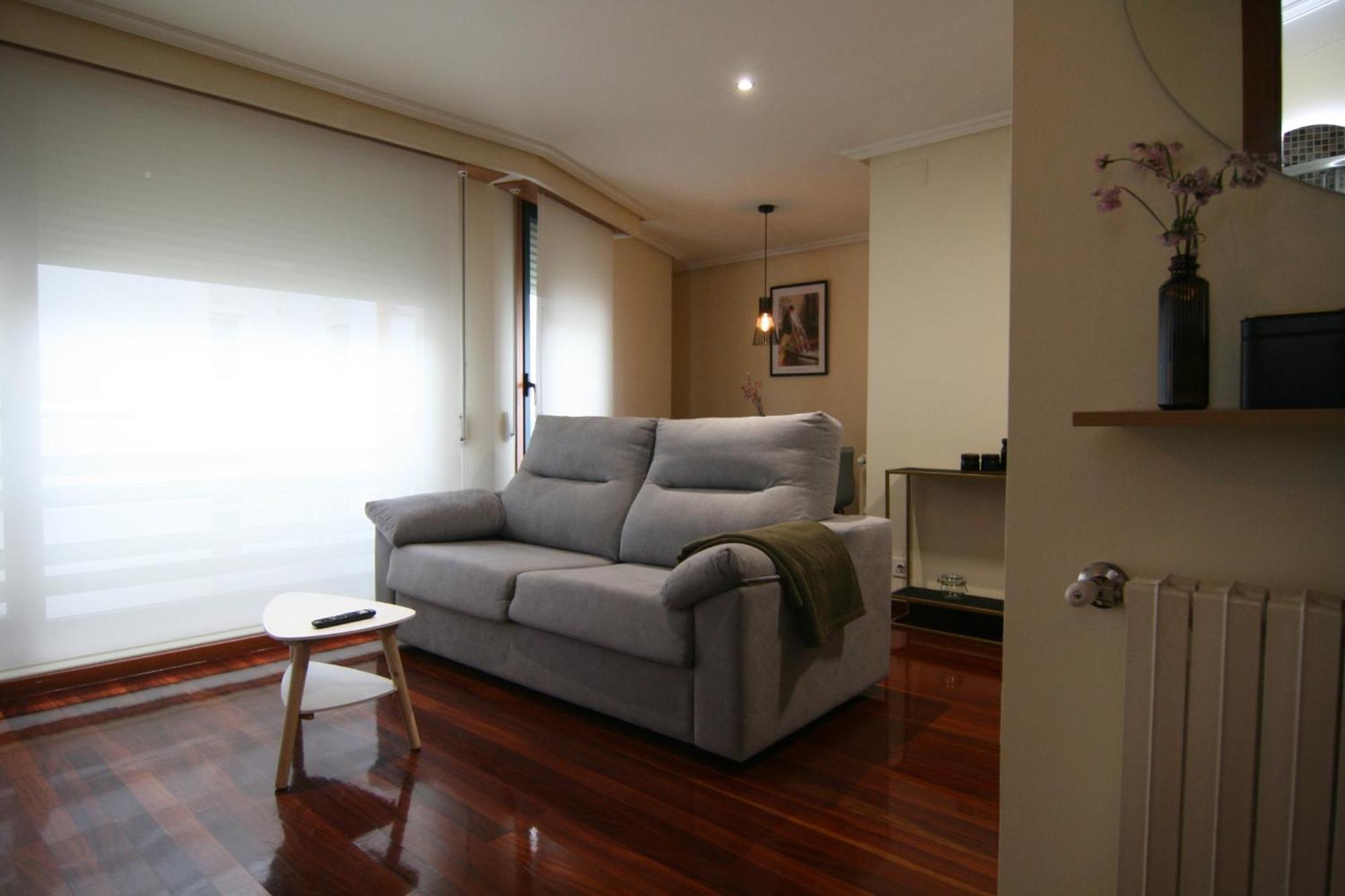 3b.descansa Y Disfruta En El Corazon De Burgas Apartment *